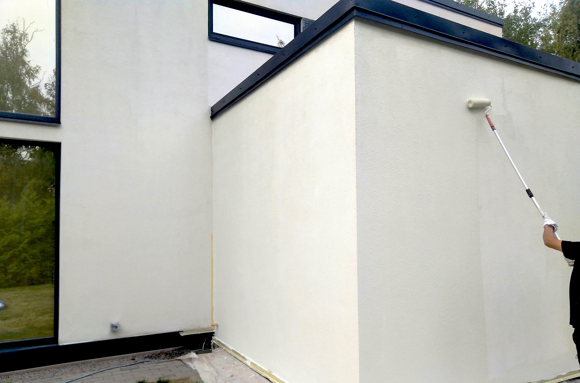 Rénovation de l'extérieure d'une maison en peinture à Toulouse